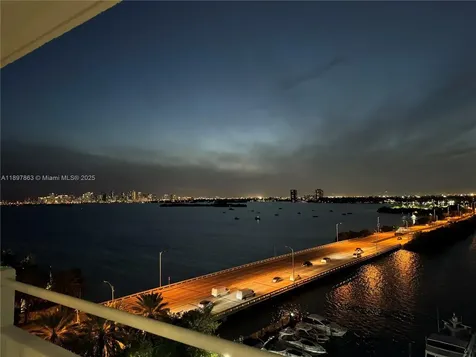 7904 West Drive North Bay Village FL 33141