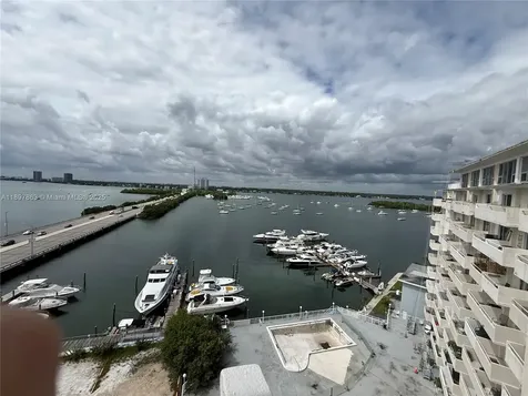 7904 West Drive North Bay Village FL 33141