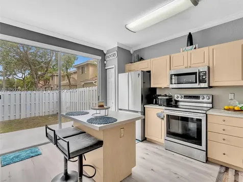 9125 NW 40th Street Sunrise FL 33351