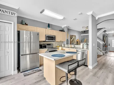 9125 NW 40th Street Sunrise FL 33351