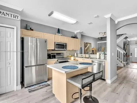 9125 NW 40th Street Sunrise FL 33351