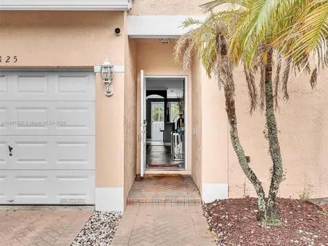 9125 NW 40th Street Sunrise FL 33351