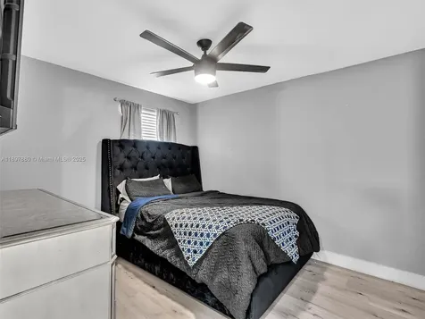 9125 NW 40th Street Sunrise FL 33351