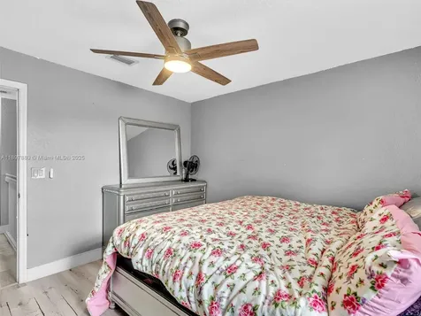 9125 NW 40th Street Sunrise FL 33351
