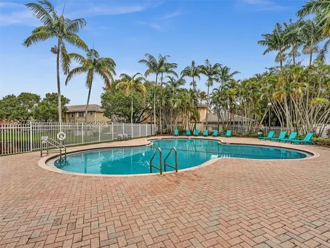 9125 NW 40th Street Sunrise FL 33351