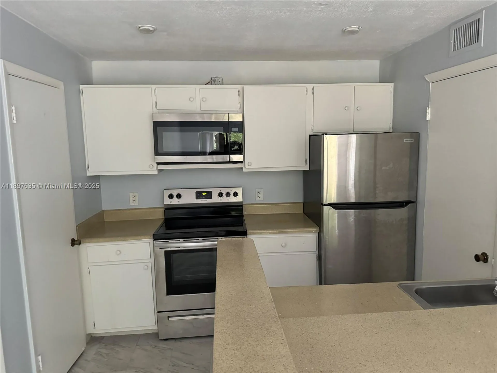 4441 W Mcnab Road Pompano Beach FL 33069