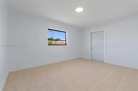 15913 Fairway Heights Boulevard Miami FL 33157