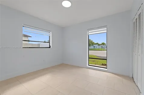 15913 Fairway Heights Boulevard Miami FL 33157