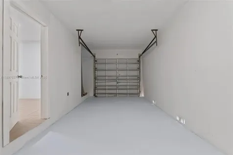 15913 Fairway Heights Boulevard Miami FL 33157