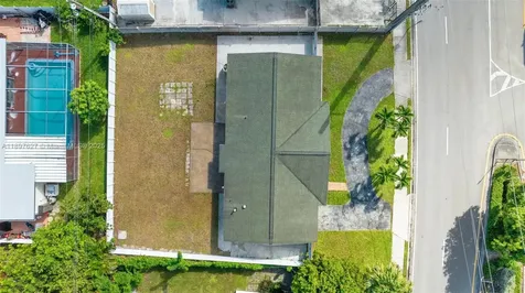 15913 Fairway Heights Boulevard Miami FL 33157