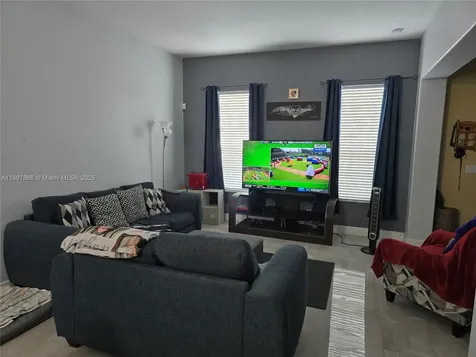 2520 NW 4th Street Boynton Beach FL 33426