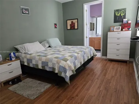 2520 NW 4th Street Boynton Beach FL 33426