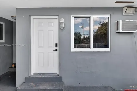 1864 NW 28th Street Miami FL 33142