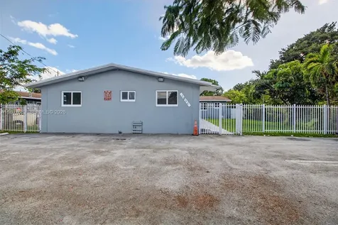 1864 NW 28th Street Miami FL 33142