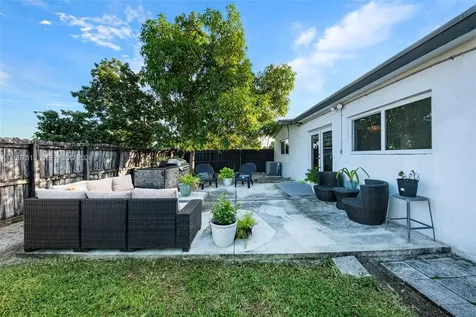 2441 Alcazar Drive Miramar FL 33023