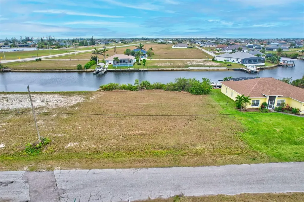 3216 NW 14 Terrace Cape Coral FL 33993