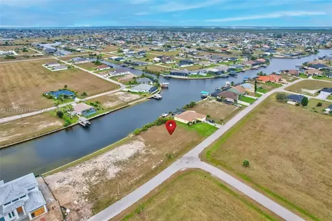 3216 NW 14 Terrace Cape Coral FL 33993