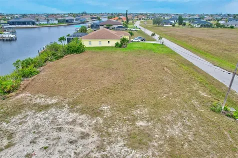 3216 NW 14 Terrace Cape Coral FL 33993
