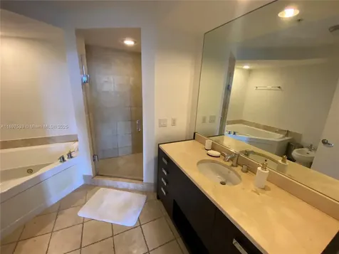 18201 Collins Avenue Sunny Isles Beach FL 33160