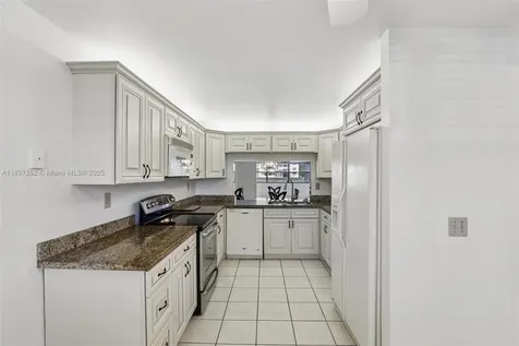 2981 N Nob Hill Road Sunrise FL 33322