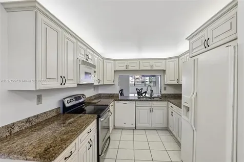 2981 N Nob Hill Road Sunrise FL 33322