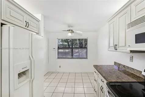 2981 N Nob Hill Road Sunrise FL 33322
