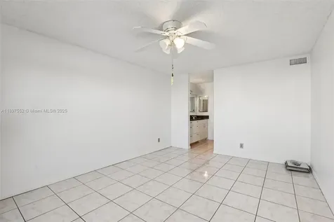 2981 N Nob Hill Road Sunrise FL 33322