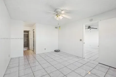 2981 N Nob Hill Road Sunrise FL 33322