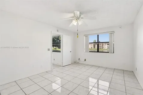 2981 N Nob Hill Road Sunrise FL 33322