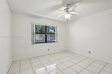 2981 N Nob Hill Road Sunrise FL 33322
