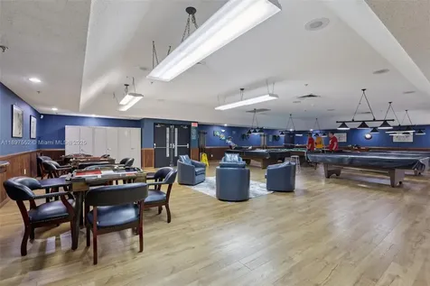 2981 N Nob Hill Road Sunrise FL 33322
