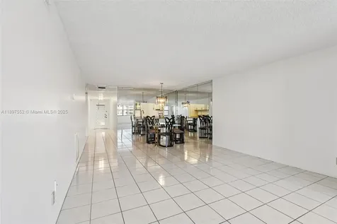 2981 N Nob Hill Road Sunrise FL 33322