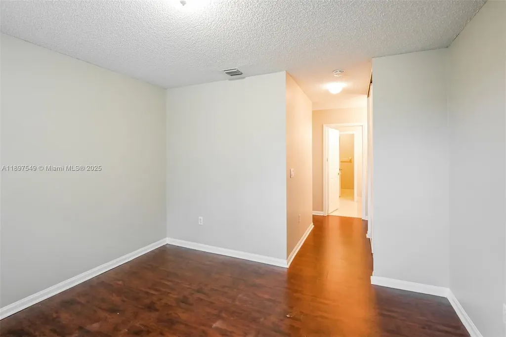 1436 NW 159 Lane Hollywood FL 33028