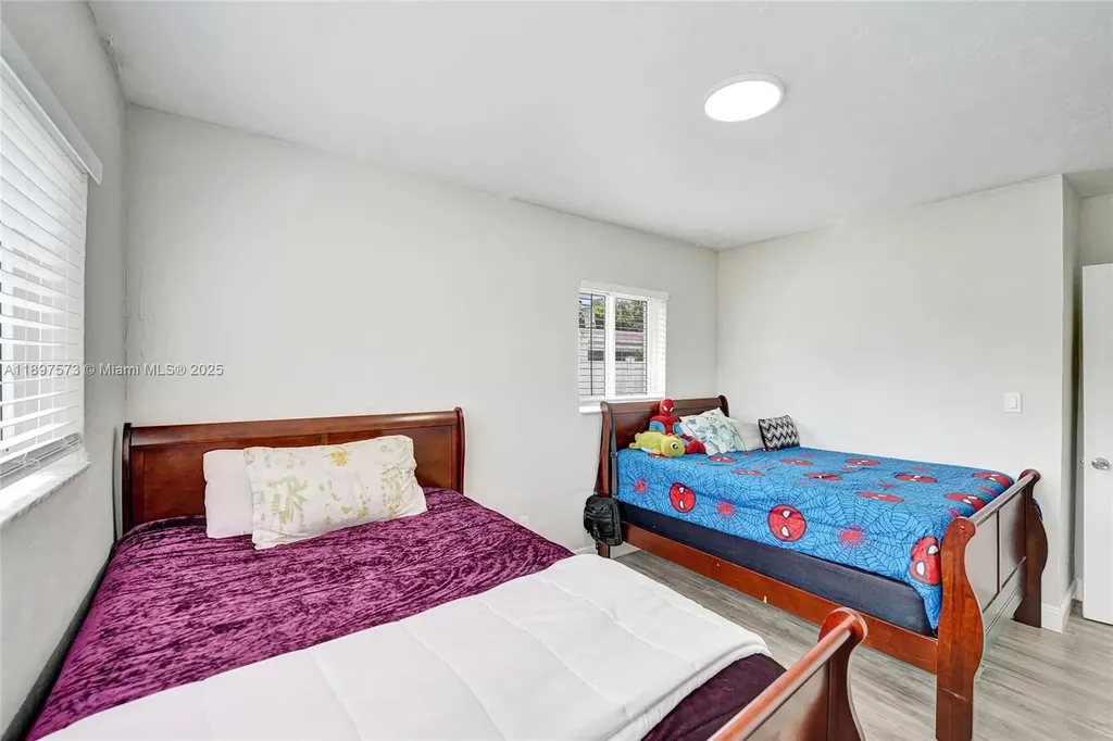 631 Arizona Avenue Fort Lauderdale FL 33312