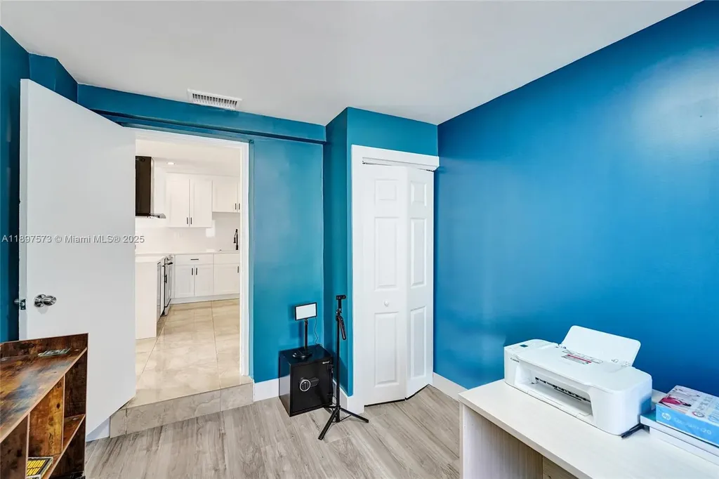 631 Arizona Avenue Fort Lauderdale FL 33312