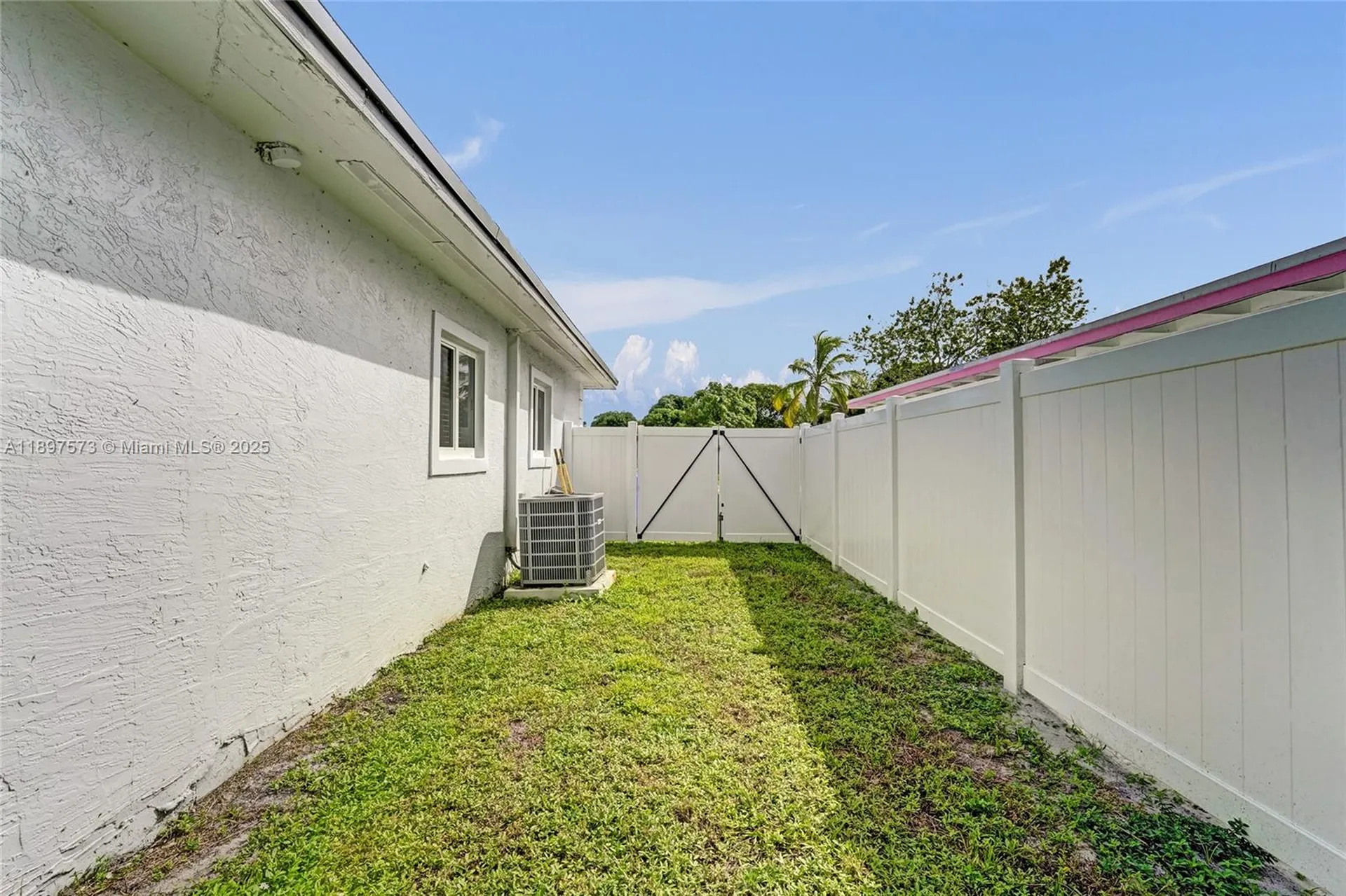 631 Arizona Avenue Fort Lauderdale FL 33312
