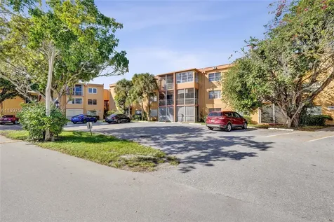 4314 NW 9th Avenue Deerfield Beach FL 33064