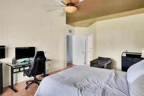 1861 SE 19th Avenue Homestead FL 33035