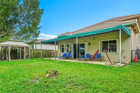 1861 SE 19th Avenue Homestead FL 33035