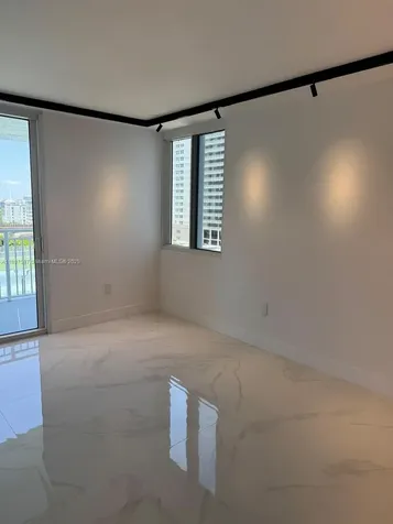 800 N Miami Avenue Miami FL 33136