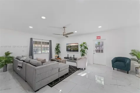 1809 Coral Gardens Drive Wilton Manors FL 33306