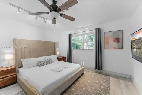 1809 Coral Gardens Drive Wilton Manors FL 33306