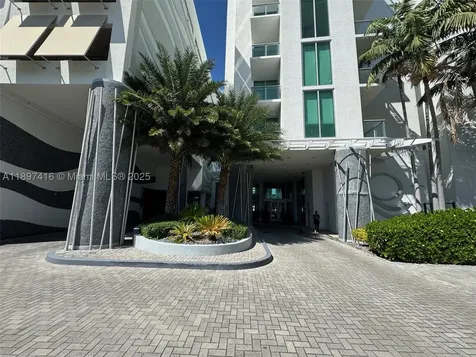 7928 East Drive North Bay Village FL 33141