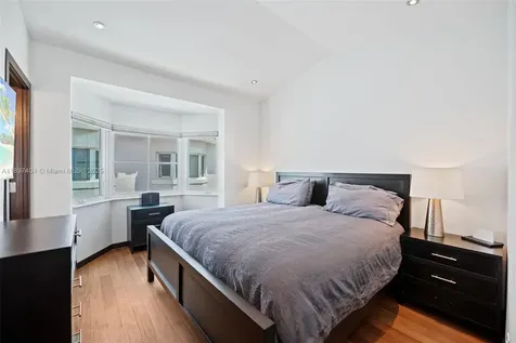 261 Navarre Avenue Coral Gables FL 33134