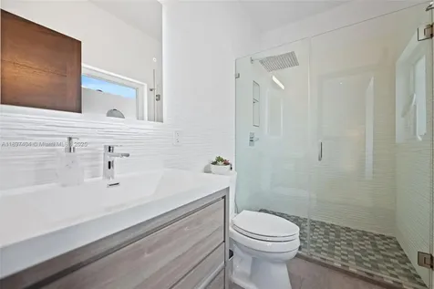 261 Navarre Avenue Coral Gables FL 33134