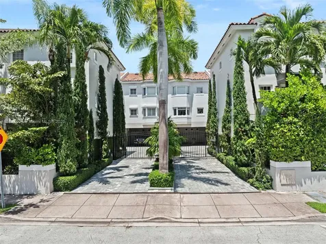 261 Navarre Avenue Coral Gables FL 33134