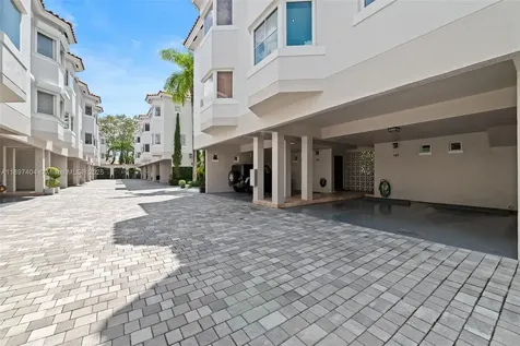 261 Navarre Avenue Coral Gables FL 33134
