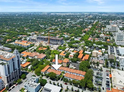 261 Navarre Avenue Coral Gables FL 33134