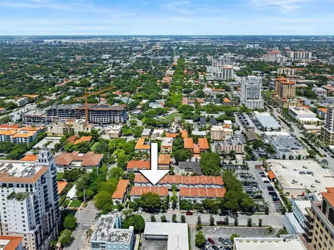 261 Navarre Avenue Coral Gables FL 33134