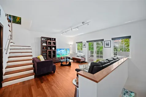 261 Navarre Avenue Coral Gables FL 33134